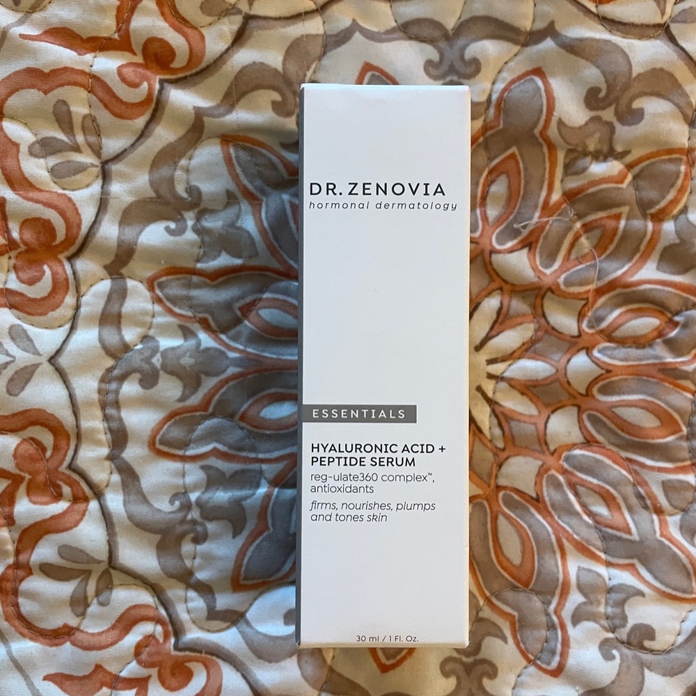 Dr Zenovia Hyaluronic Acid Peptide Serum